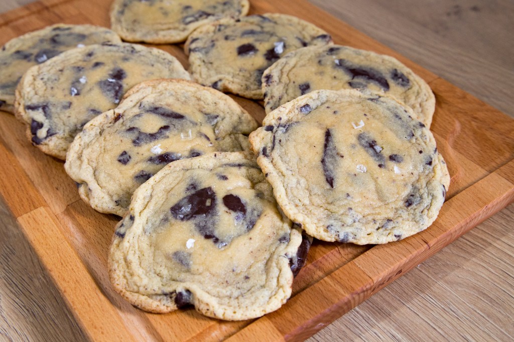 Soft and Chewy Chocolate Chip&nbsp;Cookies